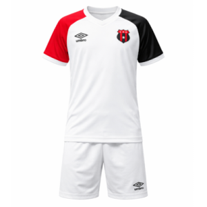 SET UNIFORME ESCUELA DE FÚTBOL VISITA